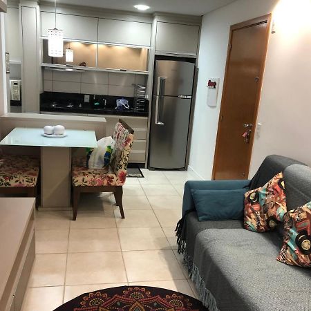 Apto Em Easy Club Encantador Com Piscina. Appartement Piçarras Buitenkant foto
