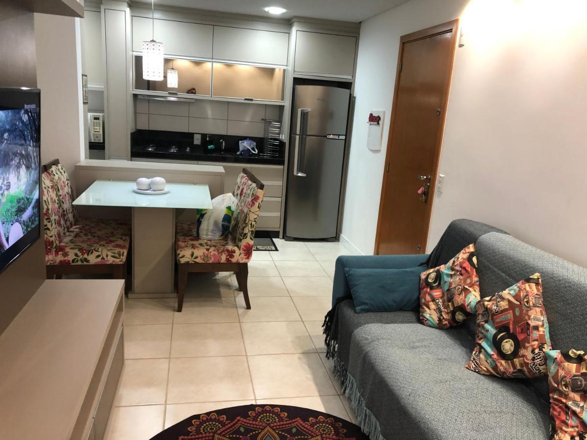 Apto Em Easy Club Encantador Com Piscina. Appartement Piçarras Buitenkant foto