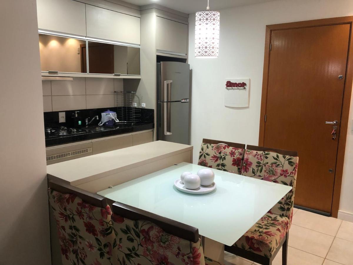 Apto Em Easy Club Encantador Com Piscina. Appartement Piçarras Buitenkant foto
